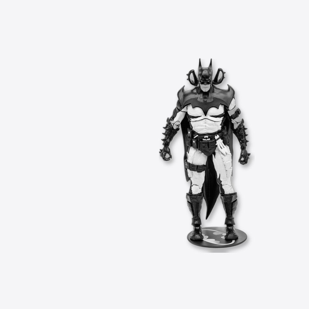Figura mcfarlane toys dc multiverse 7in -  batman by todd mcfarlane (line art)(gold label) -  nycc (imagen 4 de 6)