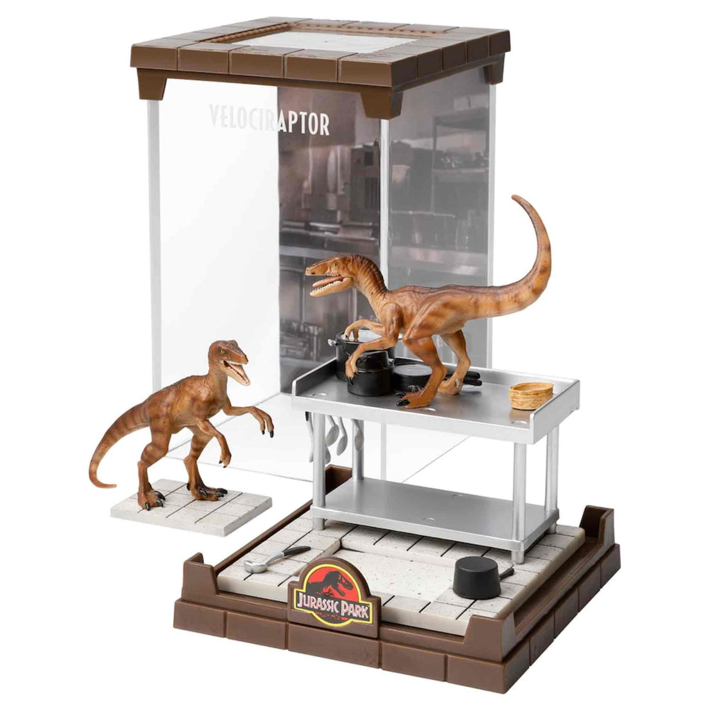 Figura the noble collection jurassic park velociraptor bendyfig diorama