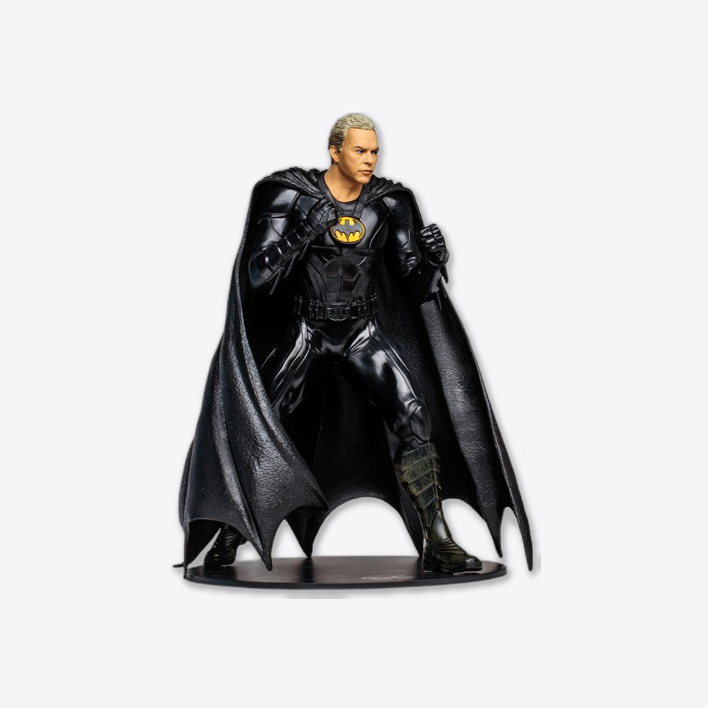Megafigura mcfarlane toys dc multiverse the flash -  batman michael keaton sin mascara (imagen 2 de 6)