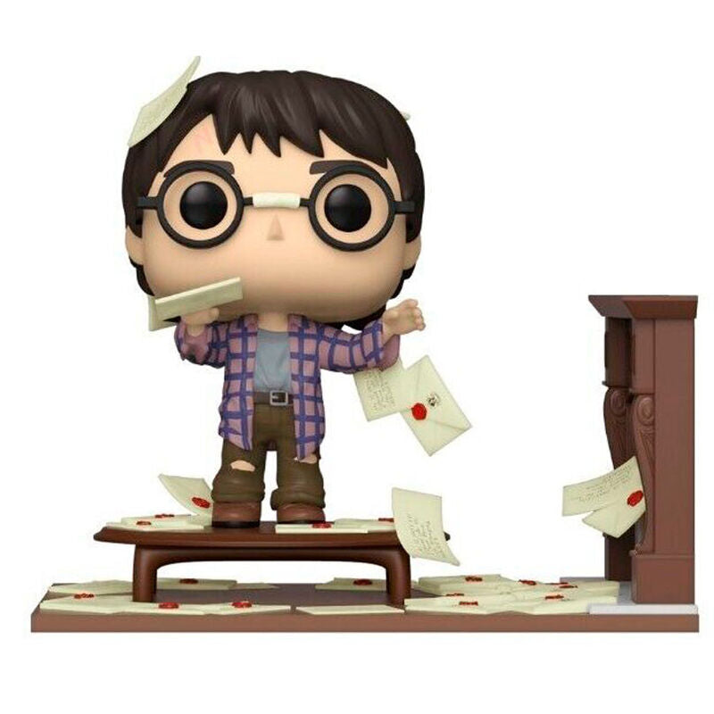 Funko Figura POP Deluxe Harry Potter Anniversary Harry Potter with Hogwarts Letters Exclusive (imagen 2 de 3)