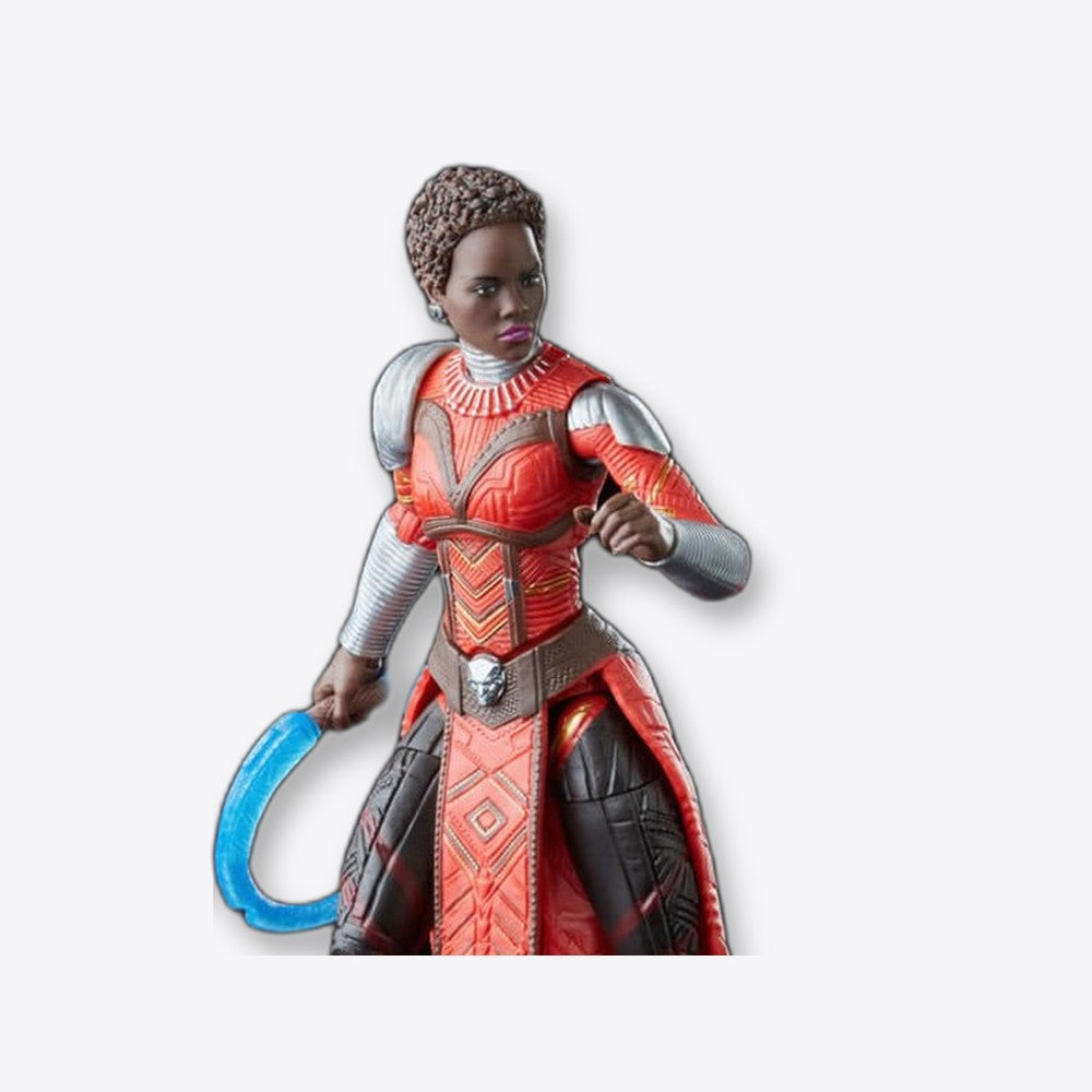 Figura hasbro marvel legends series nakia black panther legacy collection (imagen 3 de 6)