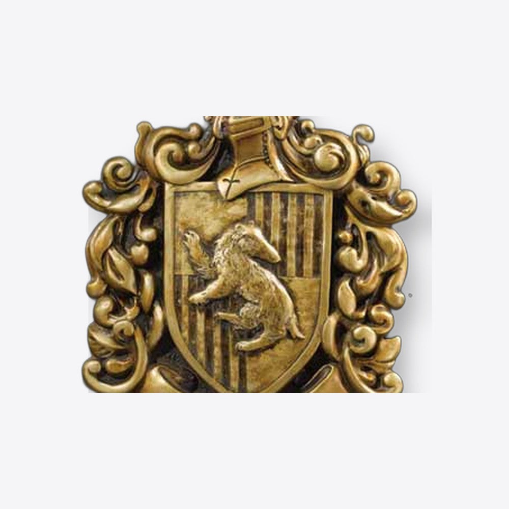 Escudo de pared the noble collection harry potter casa hufflepuff resina 20 x 28 cm (imagen 5 de 6)