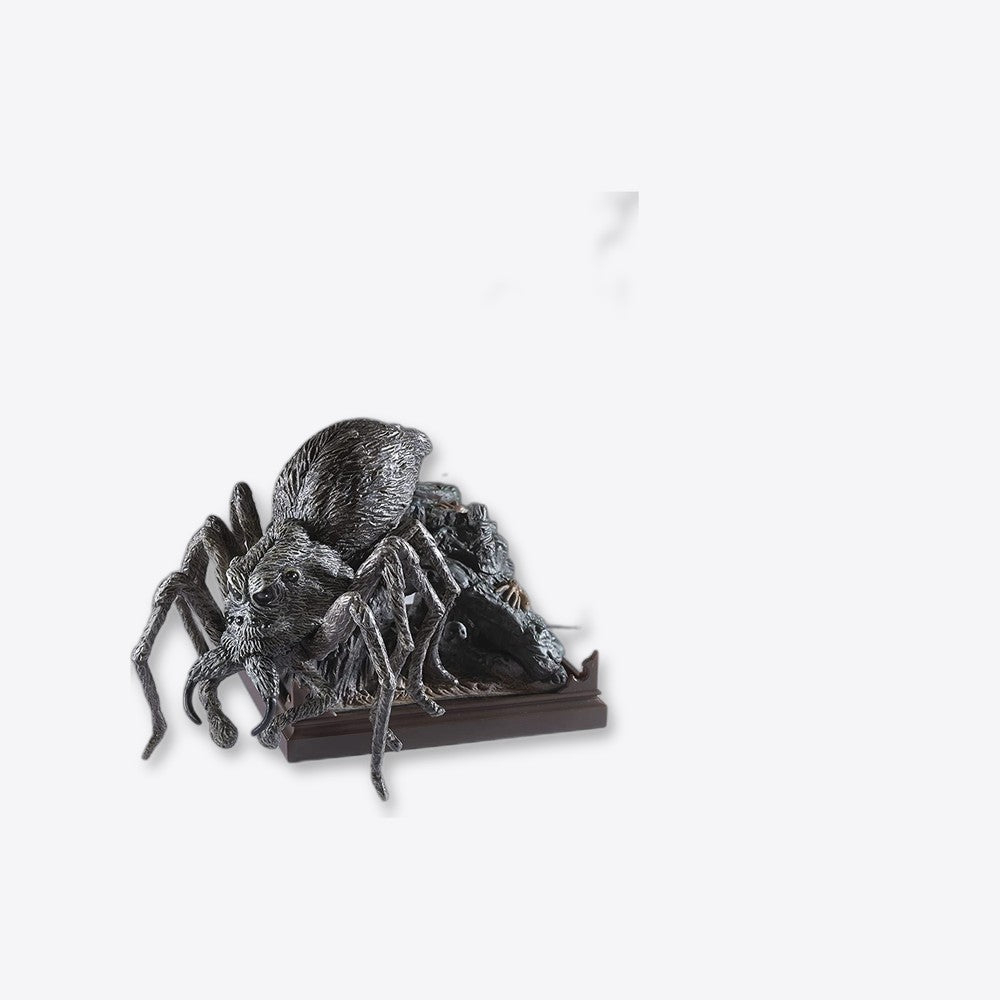 Figura the noble collection harry potter aragog criatura magica n 16 18 cm (imagen 6 de 6)