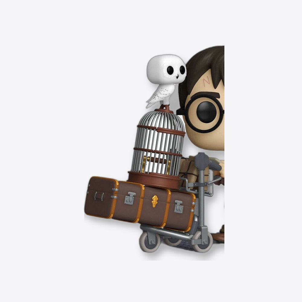 Funko Figura POP Harry Potter Anniversary Harry Pushing Trolley (imagen 5 de 6)