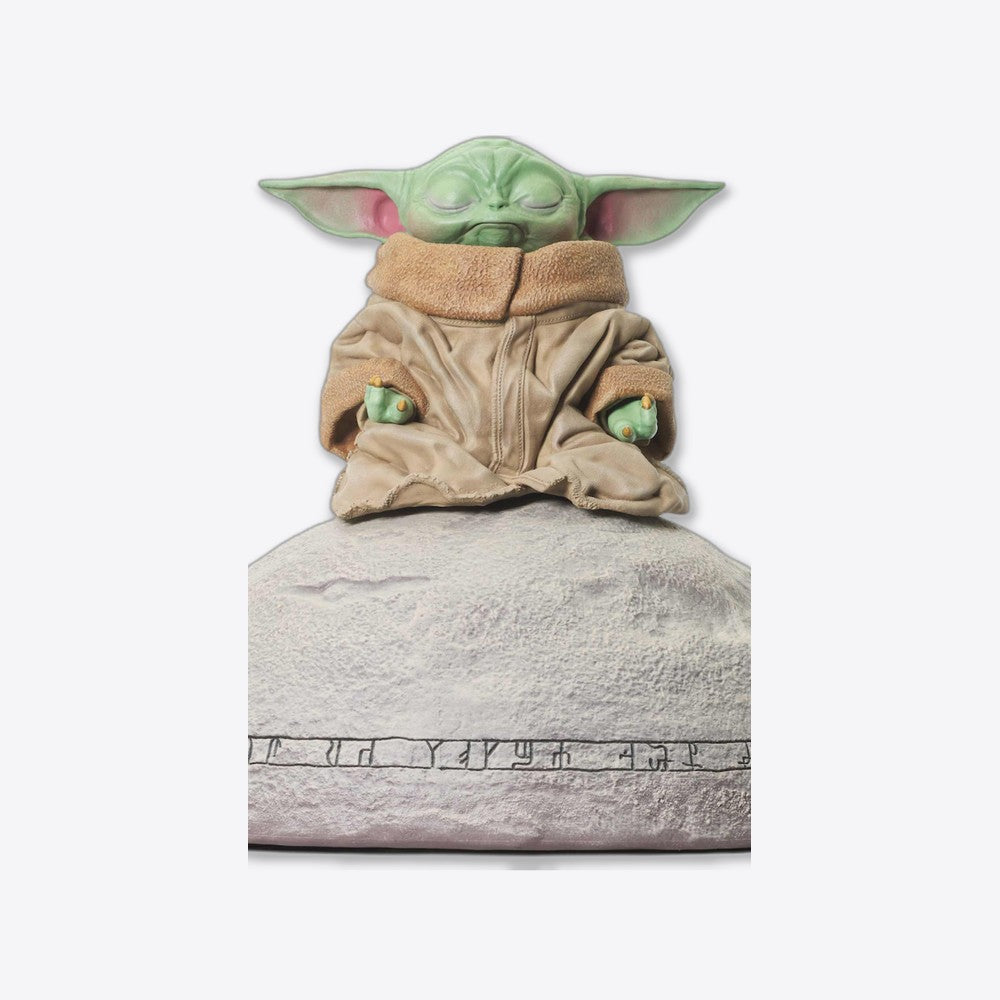 Figura diamond select toys star wars the mandalorian grogu on seein stone 1 - 6 escala milestones statue (imagen 5 de 6)