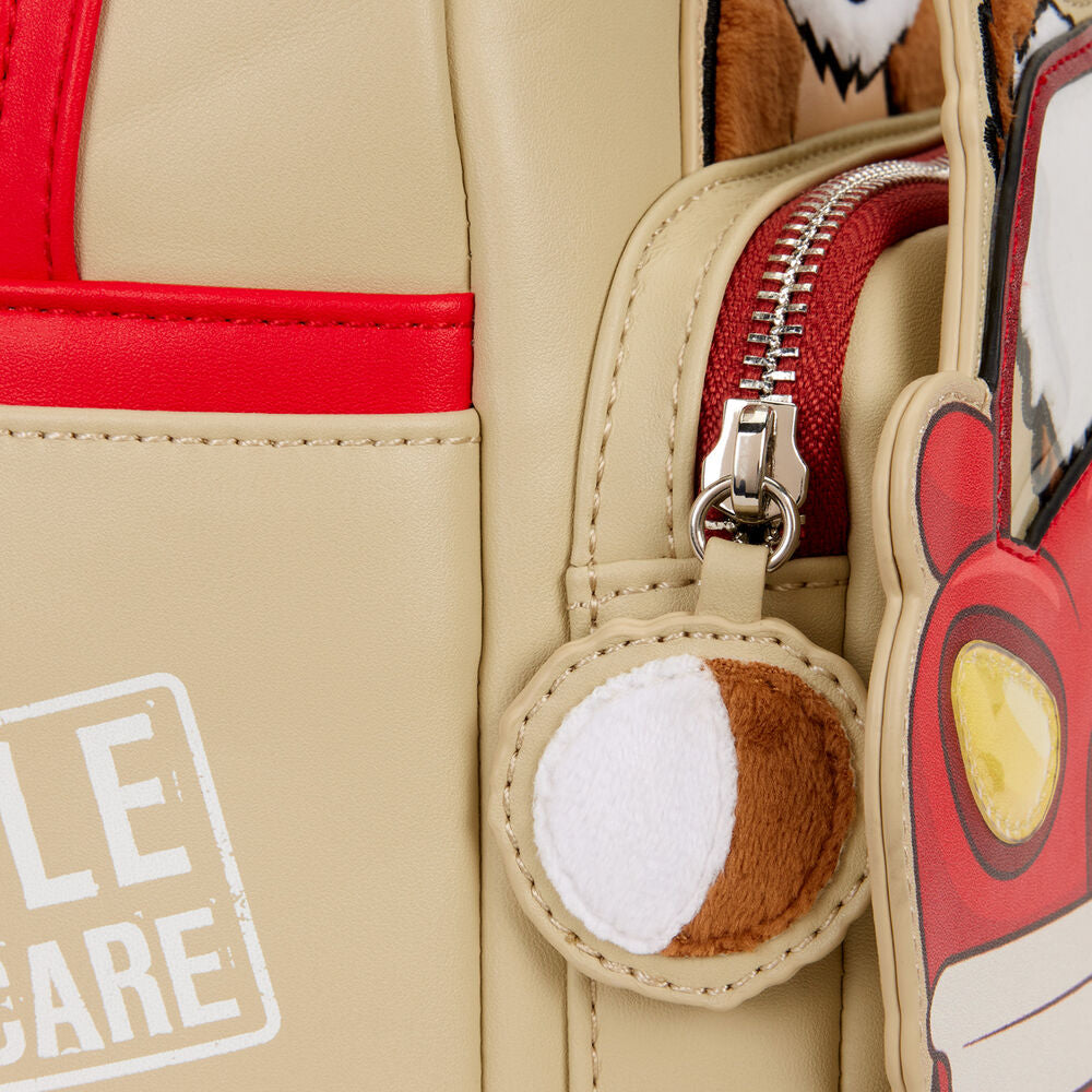 Mochila Gizmo Gremlins Loungefly 26cm (imagen 4 de 6)