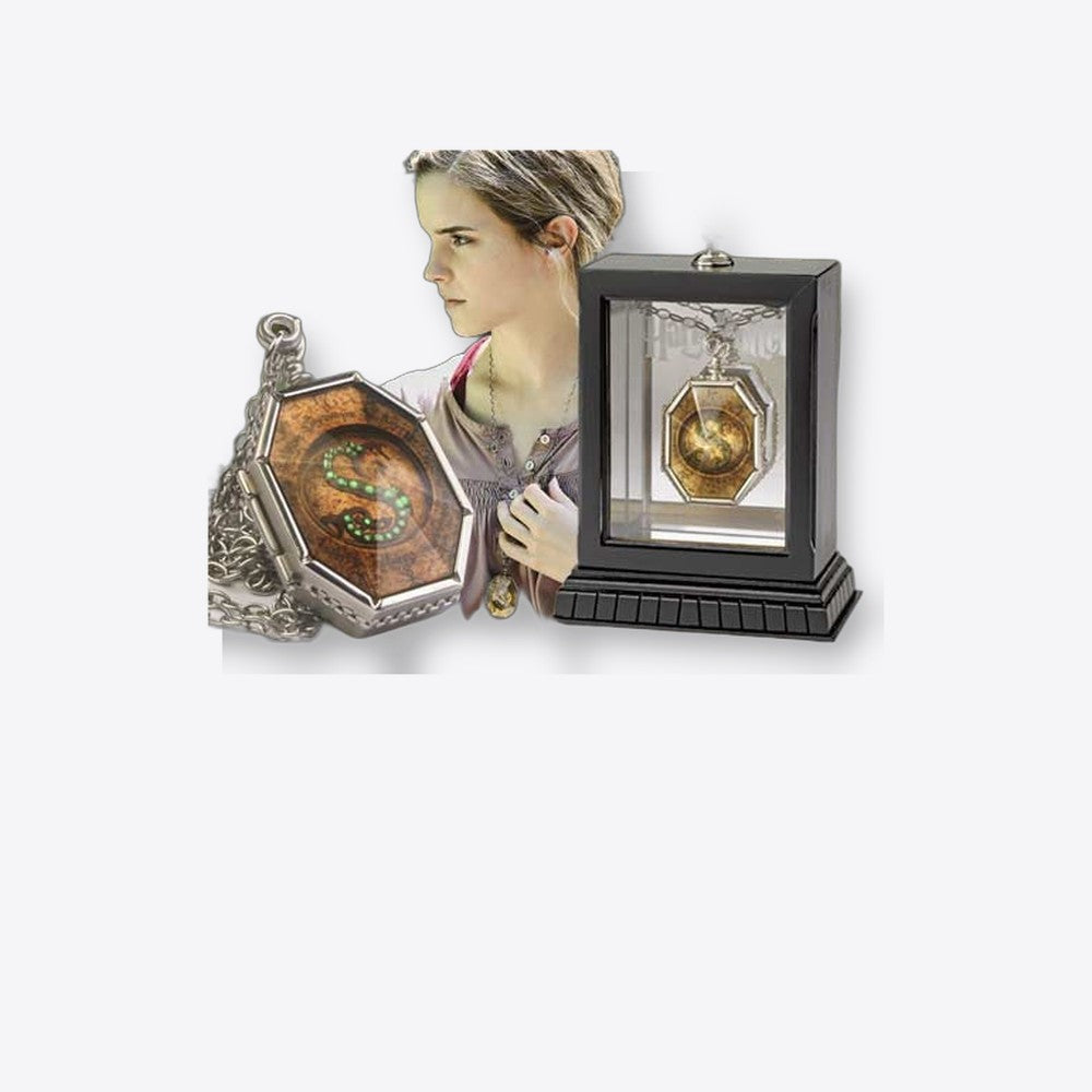 Replica the noble collection harry potter guardapelo horrocrux de salazar slytherin en expositor (imagen 6 de 6)