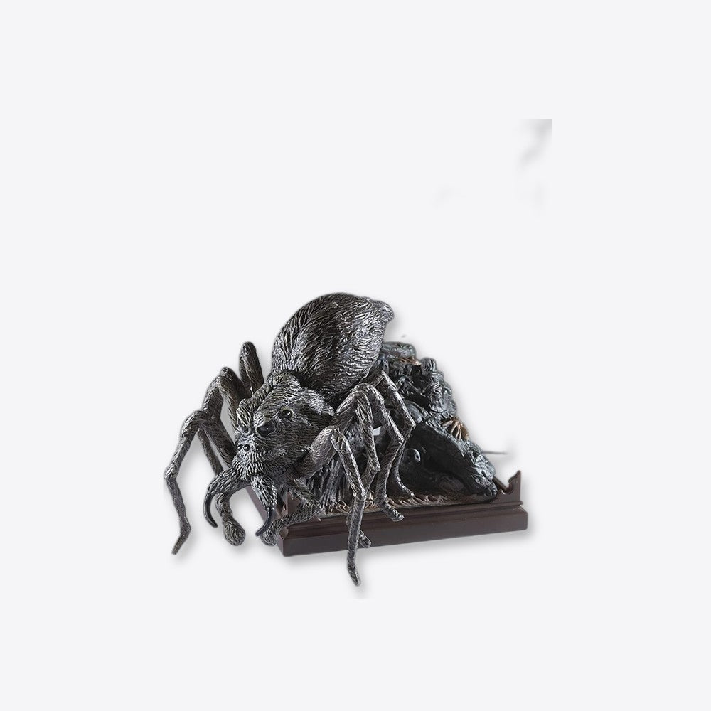 Figura the noble collection harry potter aragog criatura magica n 16 18 cm (imagen 2 de 6)