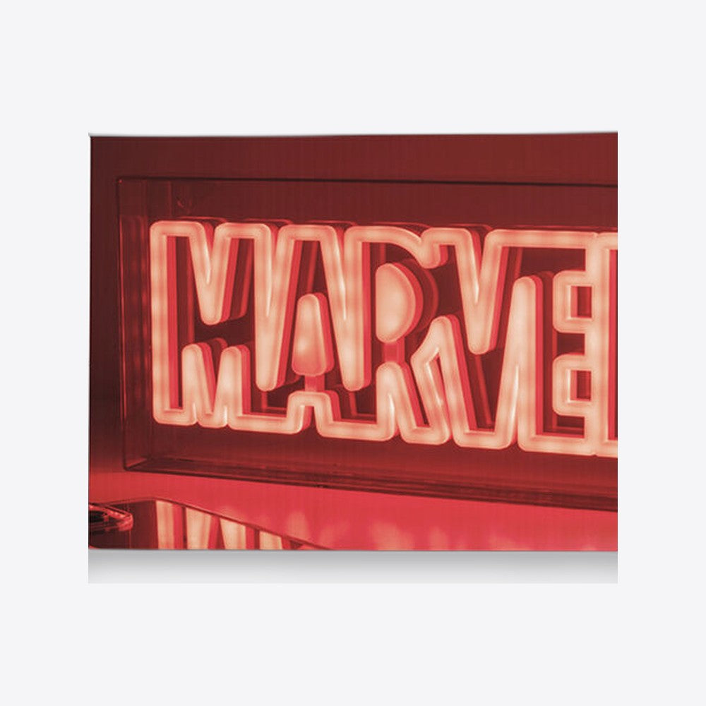 Lampara paladone marvel logo led neon light (imagen 5 de 6)