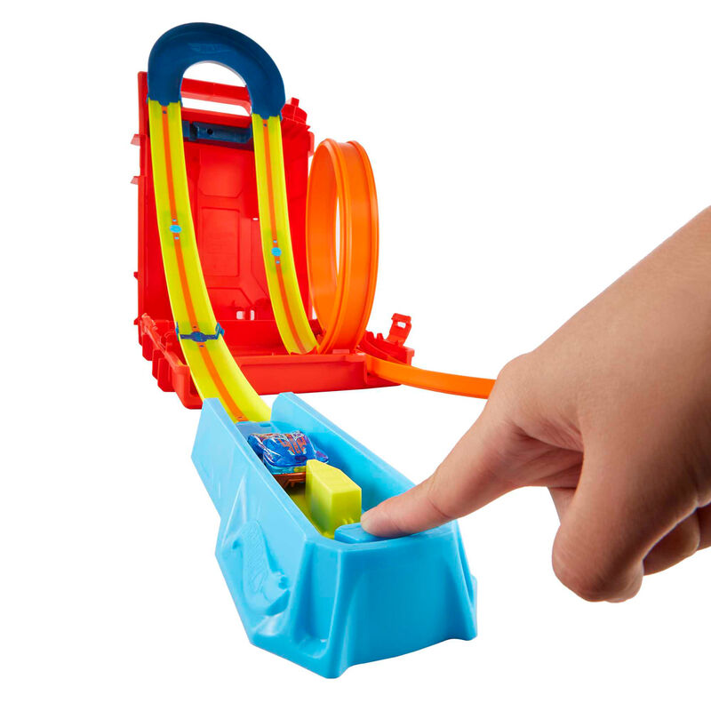 Hot Wheels Pista Acrobacias Track Builder Bidón Mattel