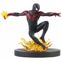 Marvel Figura PS5 Gallery Miles Morales Spiderman 18cm