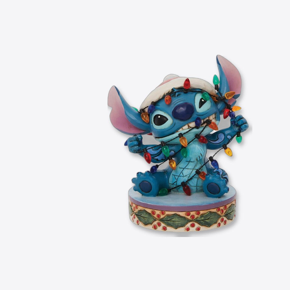 Figura enesco disney stitch envuelto en luces de navidad (imagen 4 de 6)