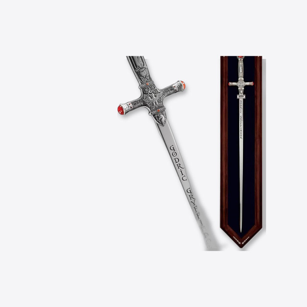 Réplica the noble collection harry potter espada godric gryffindor (imagen 4 de 6)