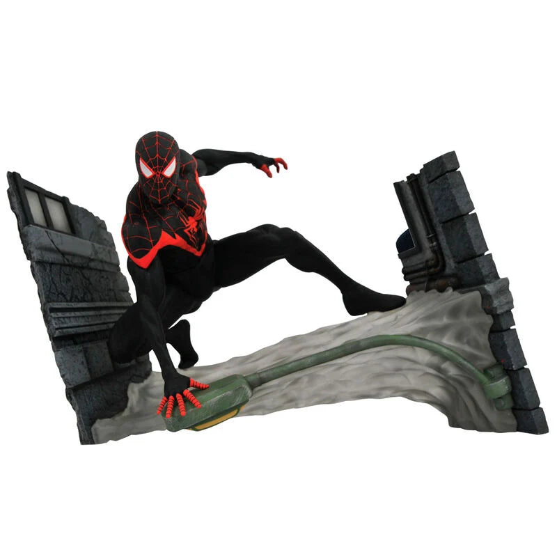 Diamond Select Figura Miles Morales Spiderman Marvel Comic Gallery 18cm