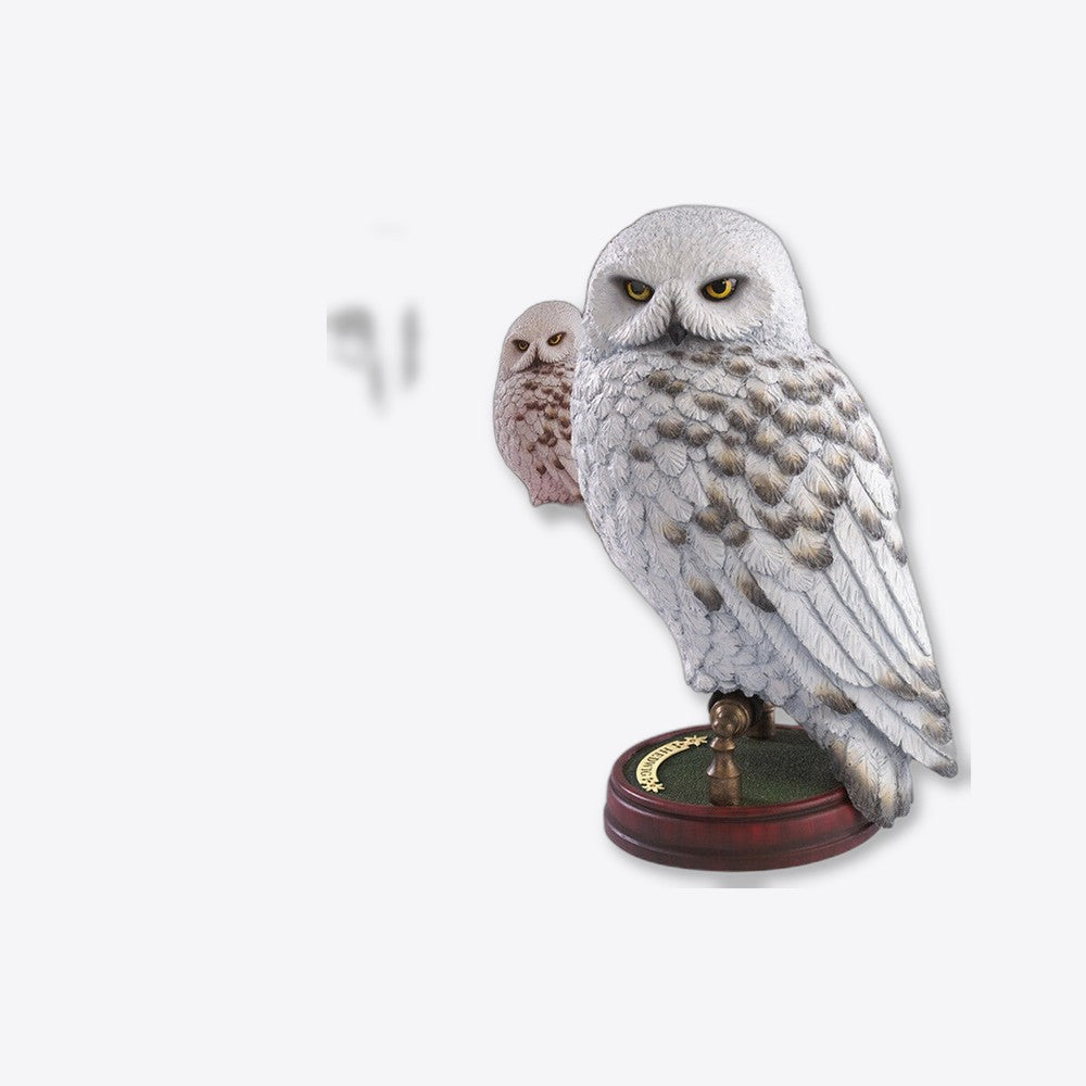 Figura the noble collection harry potter criaturas magicas estatua resina hedwig 24 cm (imagen 4 de 6)