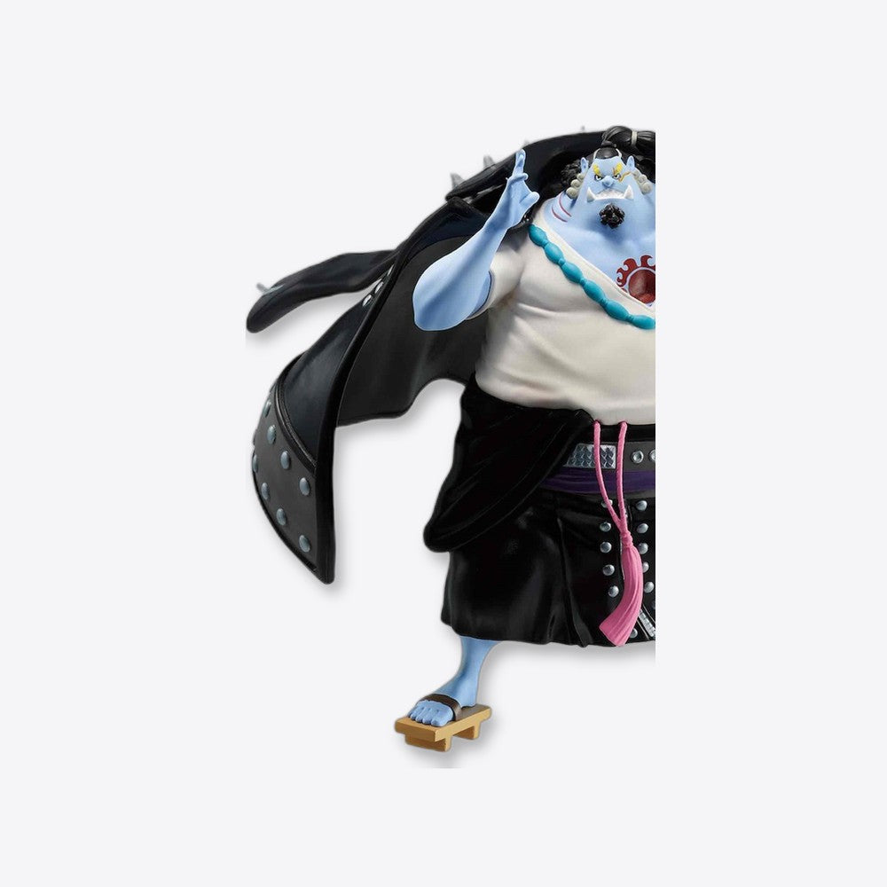 Figura ichibansho one piece film red jinbe 17 cm (imagen 3 de 6)