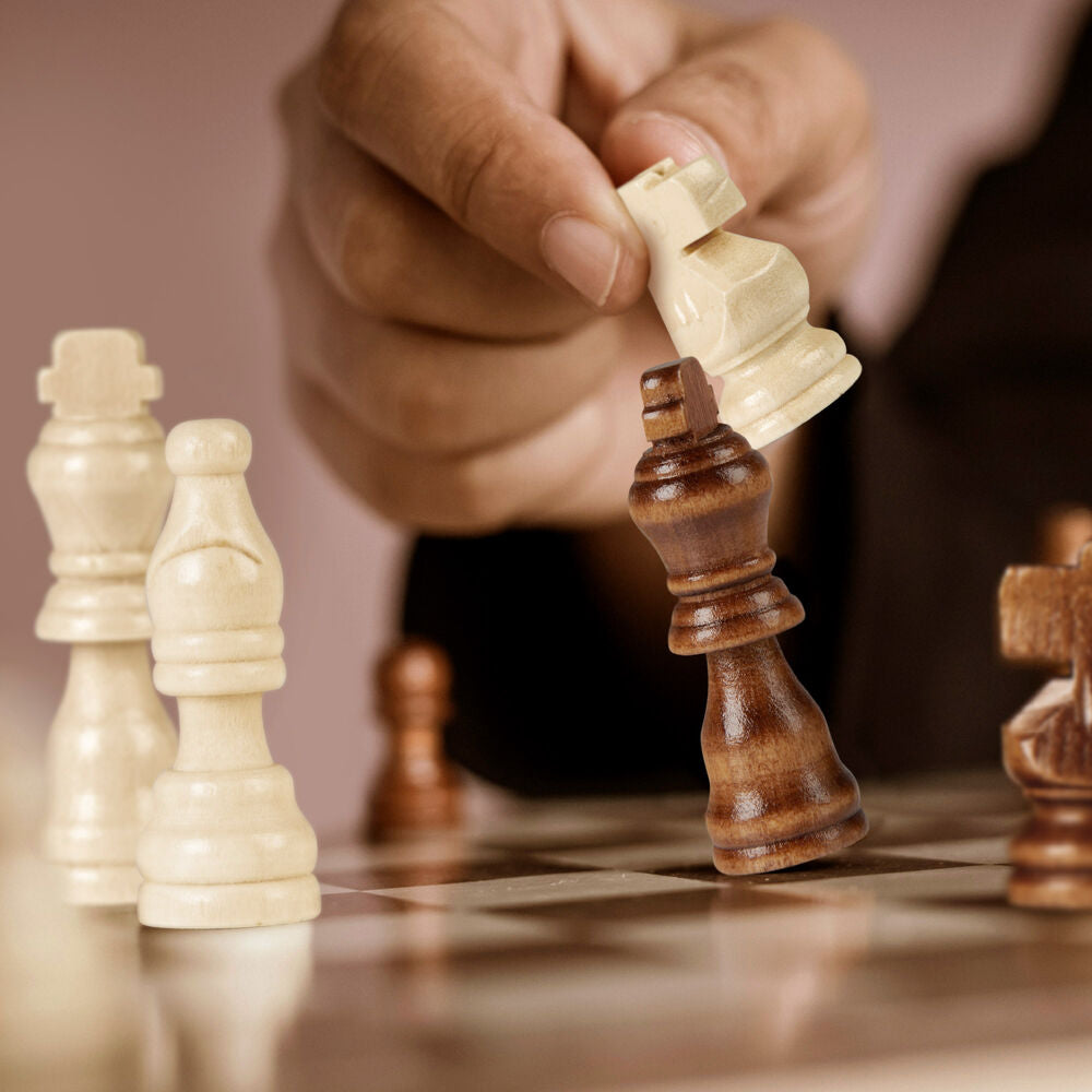 Clásico Juego de Mesa Ajedrez y Backgammon Estrategia