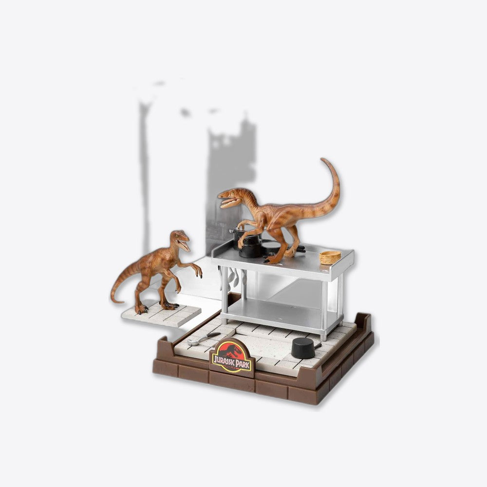 Figura the noble collection jurassic park velociraptor bendyfig diorama (imagen 2 de 6)