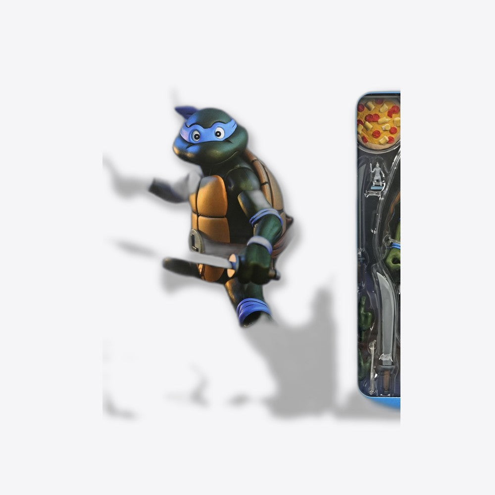 Figura neca teenage mutant ninja turtles cartoon ultimate leonardo vhs scale action 18cm (imagen 3 de 6)