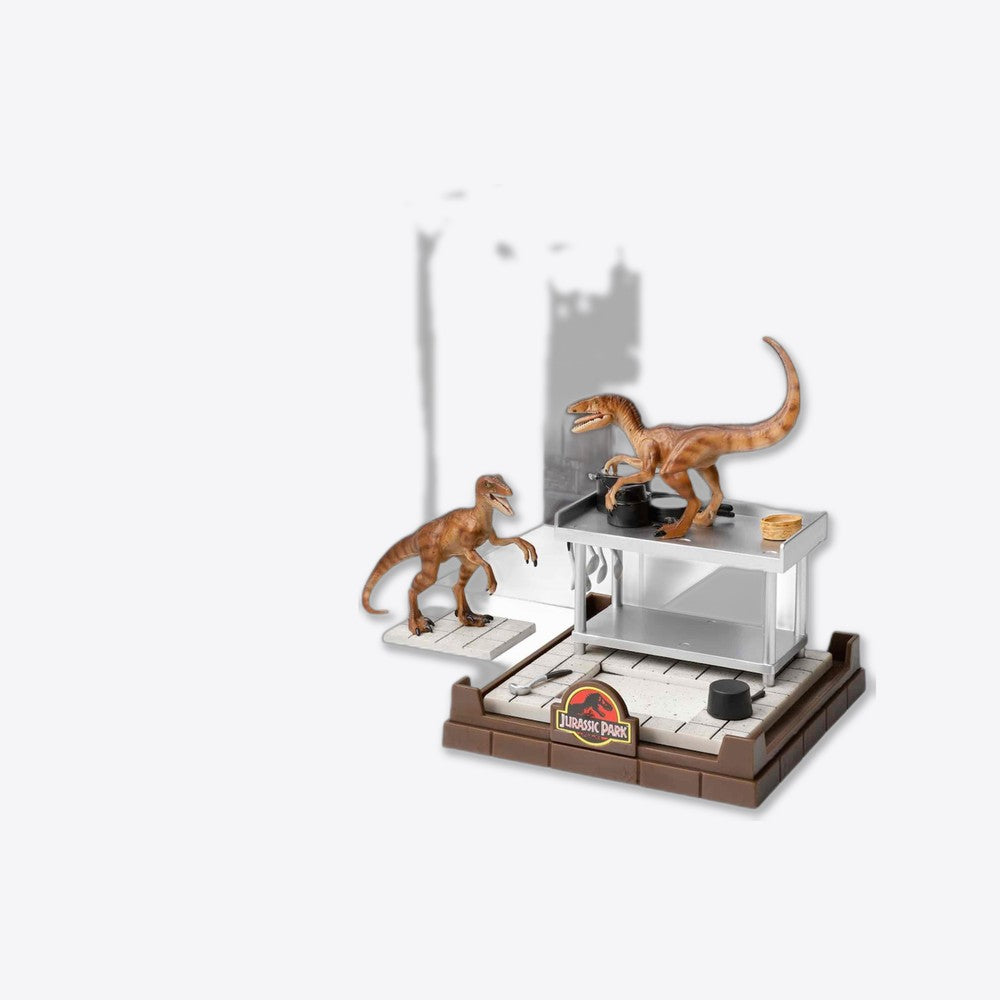 Figura the noble collection jurassic park velociraptor bendyfig diorama (imagen 4 de 6)