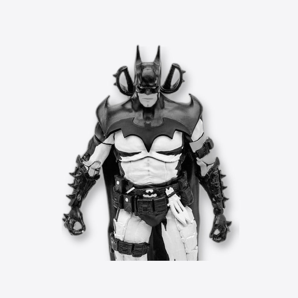 Figura mcfarlane toys dc multiverse 7in -  batman by todd mcfarlane (line art)(gold label) -  nycc (imagen 3 de 6)