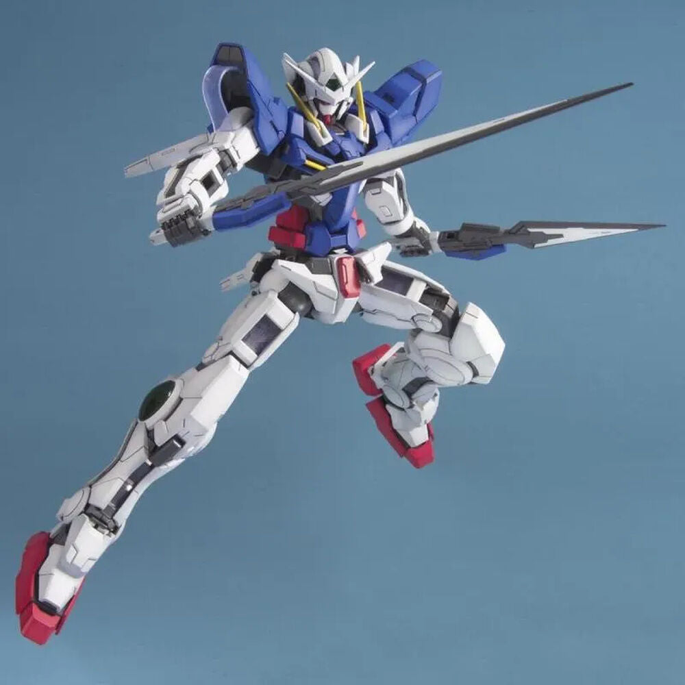 Bandai Hobby Maqueta MG 1/100 GN-001 Gundam Exia Gundam 00 (imagen 3 de 7)