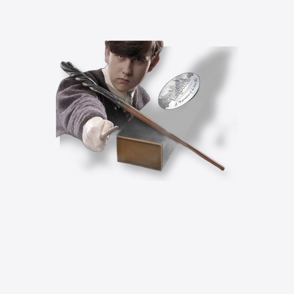 Replica the noble collection harry potter neville longbottom varita con caja y placa de identificacion (imagen 6 de 6)