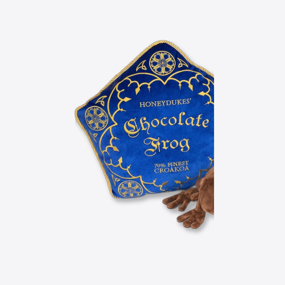 Peluche the noble collection harry potter rana de chocolate + cojin (imagen 3 de 6)