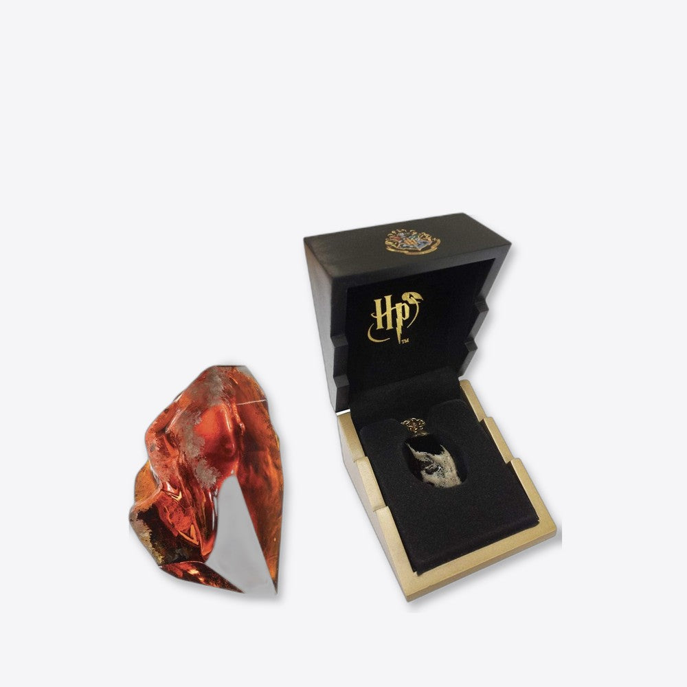 Colgante the noble collection harry potter piedra filosofal (imagen 4 de 6)