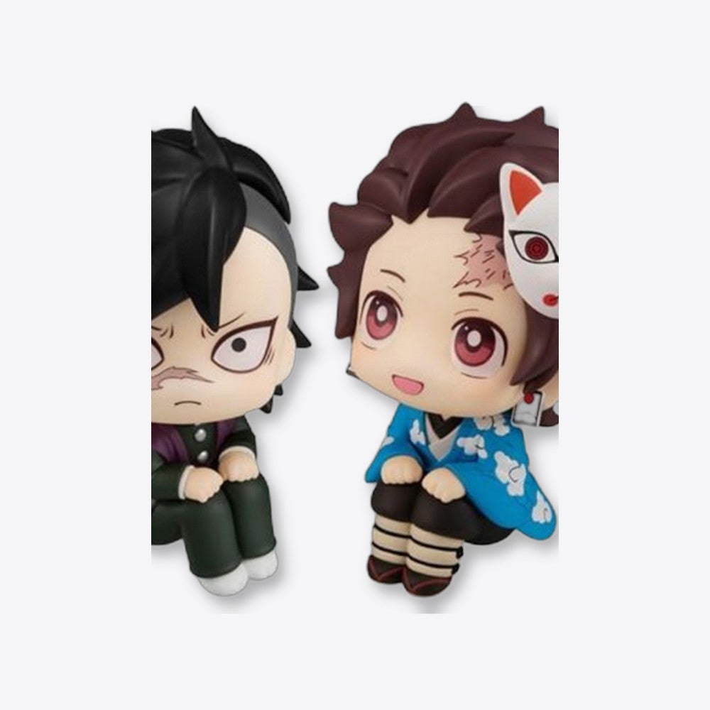 Pack 2 figuras megahouse look up genya & tanjiro kamado prueba final gift set (imagen 5 de 6)