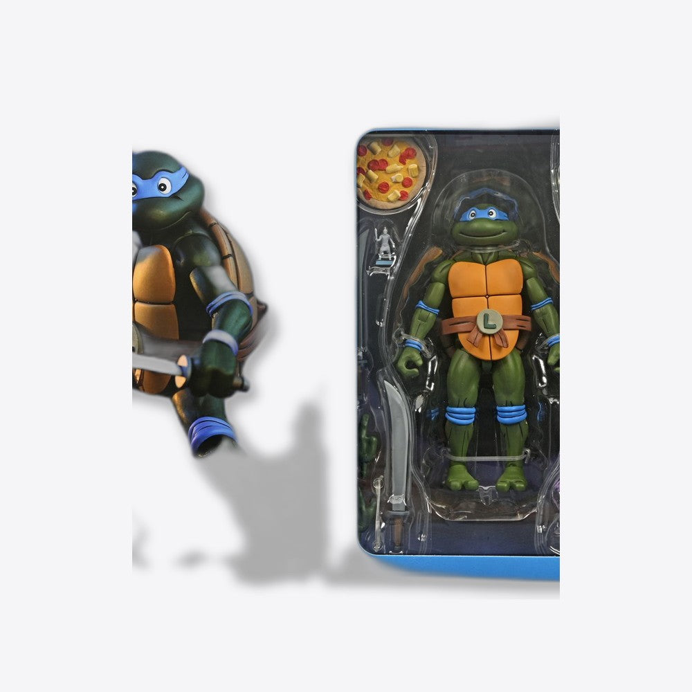 Figura neca teenage mutant ninja turtles cartoon ultimate leonardo vhs scale action 18cm (imagen 5 de 6)