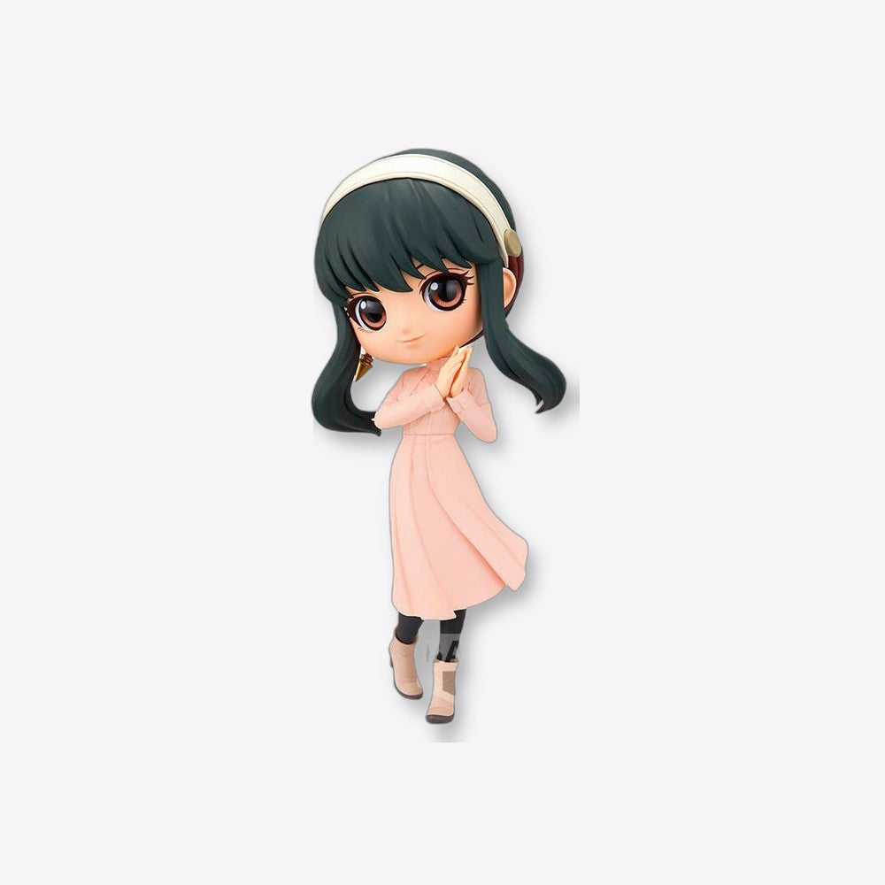 Banpresto Figura Yor Forger Going Out Spy X Family Q posket 14cm (imagen 2 de 6)