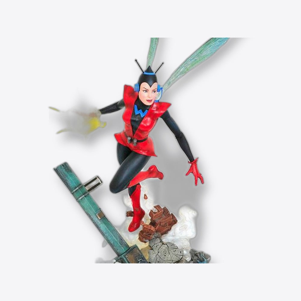 Diamond Select Estatua Wasp Marvel Gallery 33cm (imagen 6 de 6)