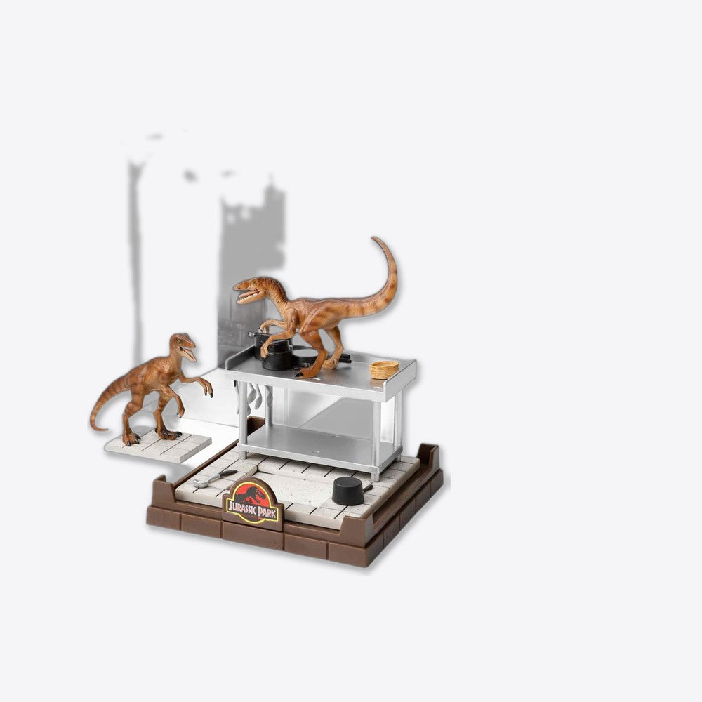 Figura the noble collection jurassic park velociraptor bendyfig diorama (imagen 6 de 6)