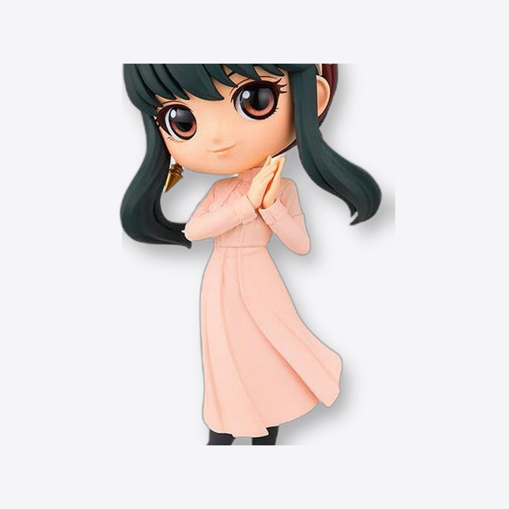 Banpresto Figura Yor Forger Going Out Spy X Family Q posket 14cm (imagen 5 de 6)