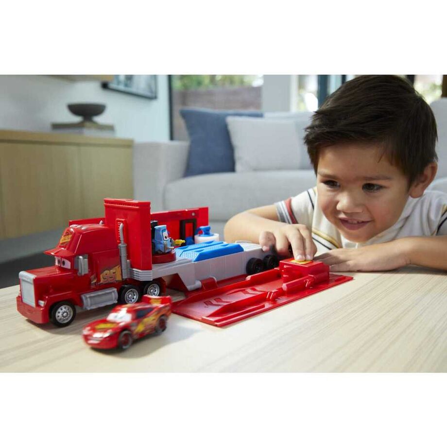 Mattel Camion Mack transformable Cars Disney (imagen 3 de 7)