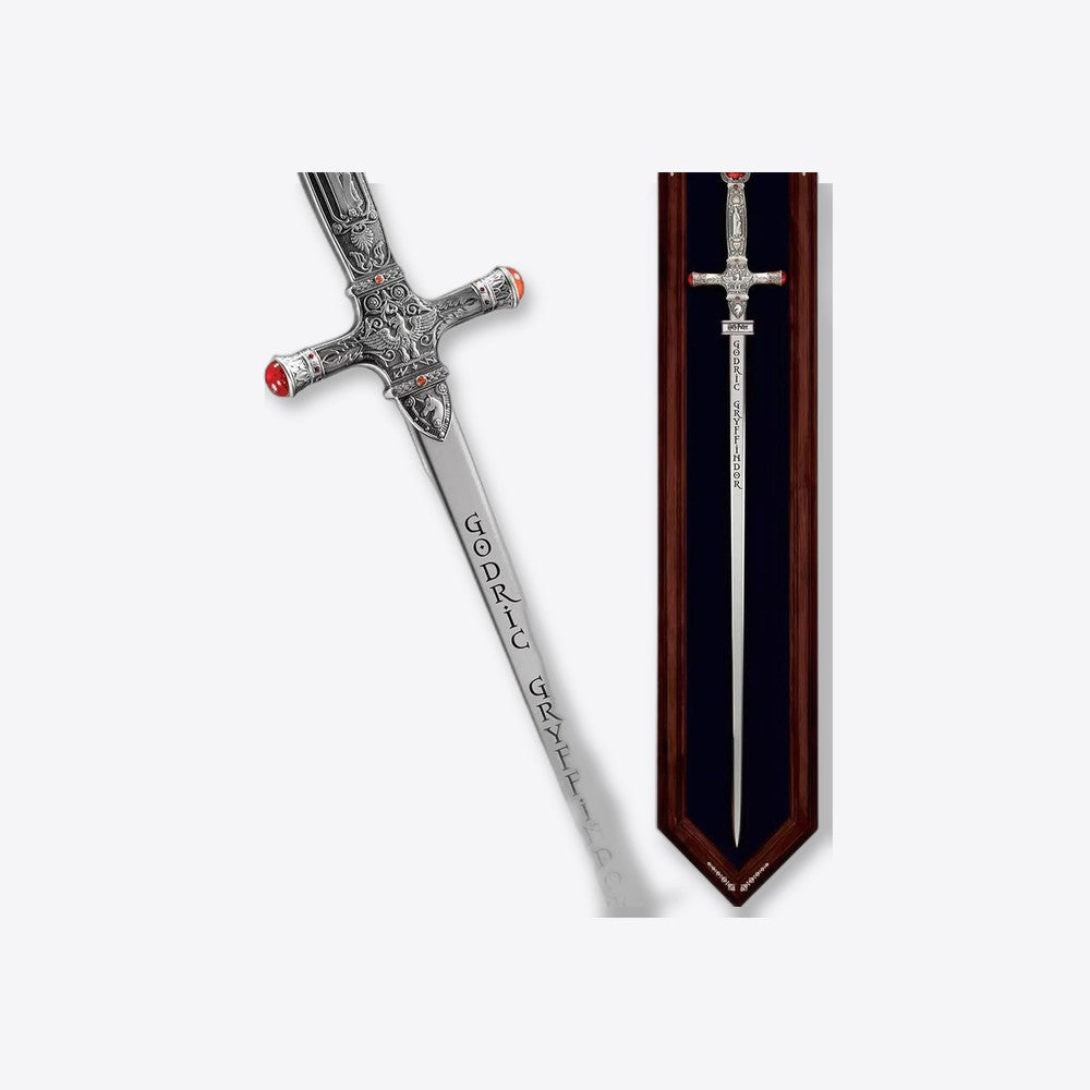 Réplica the noble collection harry potter espada godric gryffindor (imagen 2 de 6)